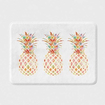 Non slip, absorbant, quick dry, washable white bath mat with tropical pineapple print