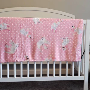Beautifully made and I love the pattern. VERY soft on both sides. I can't wait for our daughter's arrival so I can see her bundled in this!