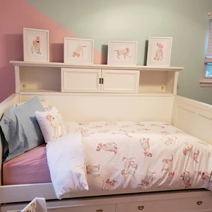 Everything I bought from Ozscape DEsigns was absolutely amazing. The quality of the products can simply not be found in stores nowadays, not to mention their unique designs. The look on my daughter's face was priceless!