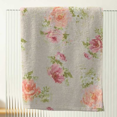 Apricot and Pink Rose Floral Patterned Bath Towels