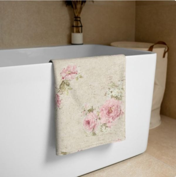 Blurred Pink Rose Floral Printed Bath towel
