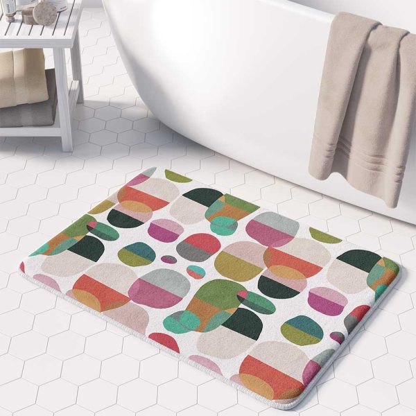 Modern Bathroom Bath Mat With Colorful Geometric Pattern