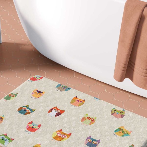 Beige woodland cute owls patterned microfiber bath mat for kids.