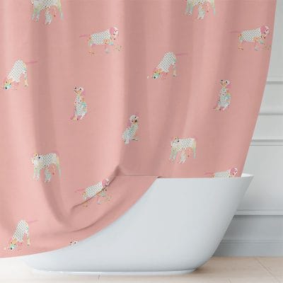 lightweight-polyester-shower-curtain-close-view-hanging-fabric-detail